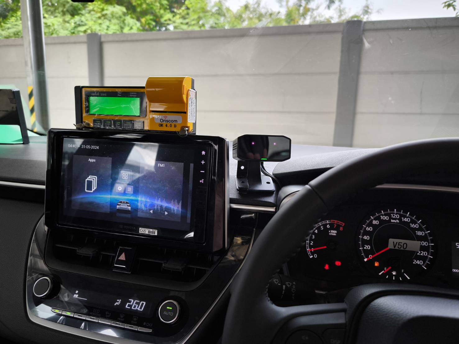 ผลงานติดตั้งกล้อง AI Driver-Aware ในรถแท็กซี่